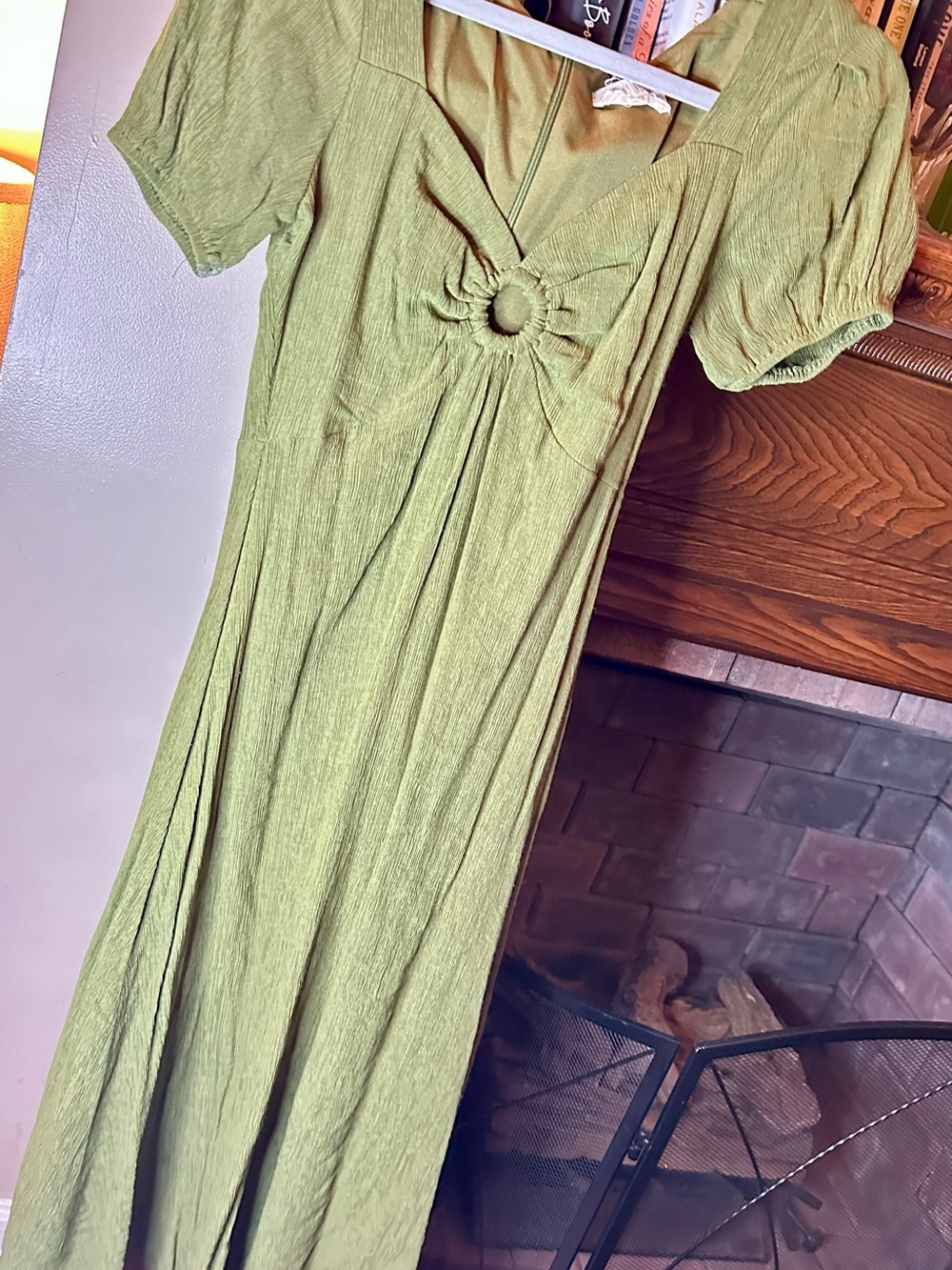 Olive Green Puff-Sleeve Maxi Dress with Ring Accent